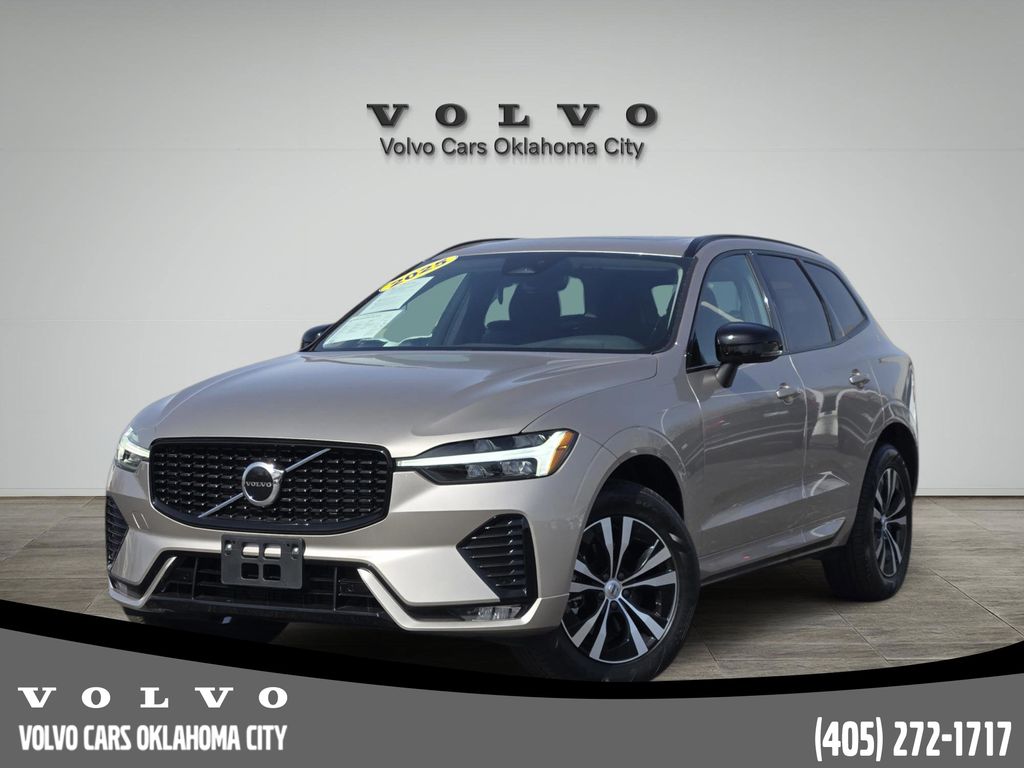 2025 Volvo XC60 B5 Core Dark Theme AWD