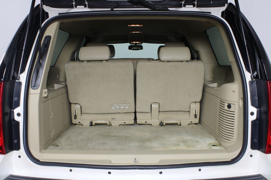 Used 2012 GMC Yukon XL for sale in 