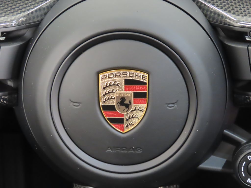 Thumbnail: 2025 Porsche Macan - 20