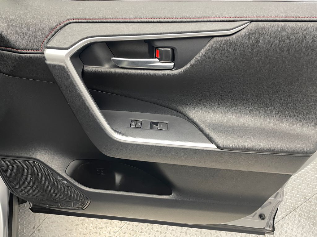 Thumbnail: 2023 Toyota RAV4 - 15