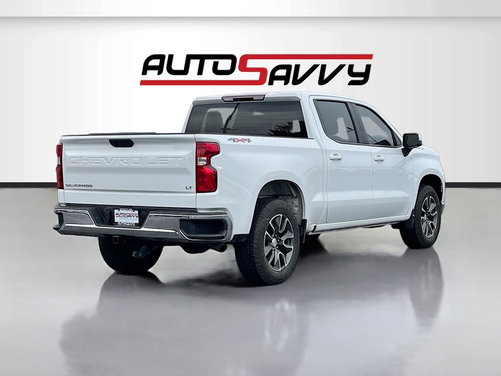 Used 2025 White Chevrolet LT image 7