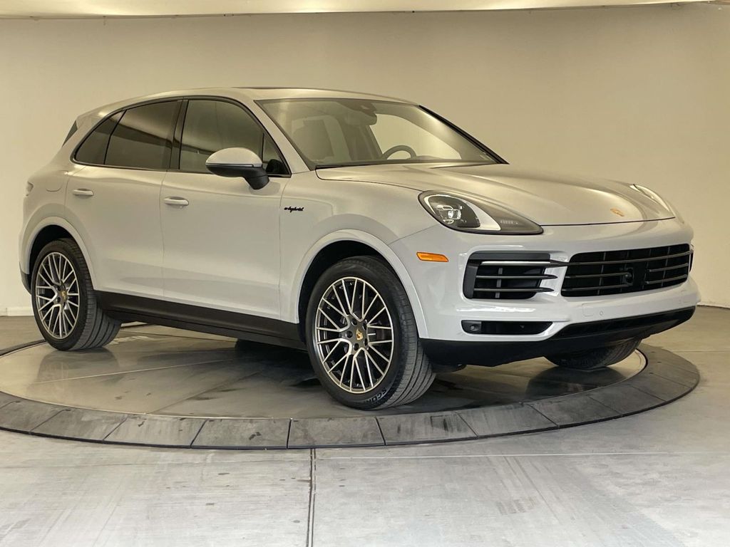 2023 Porsche Cayenne E-Hybrid Platinum Edition - 8