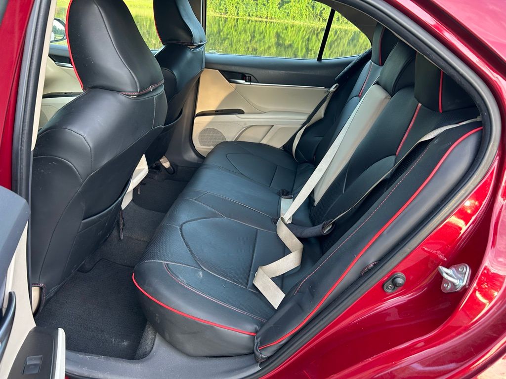 Thumbnail: 2021 Toyota Camry - 13