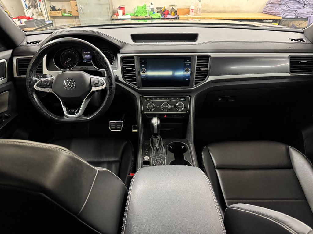 2021 Volkswagen Atlas Cross Sport 3.6L V6 SE w/Technology R-Line