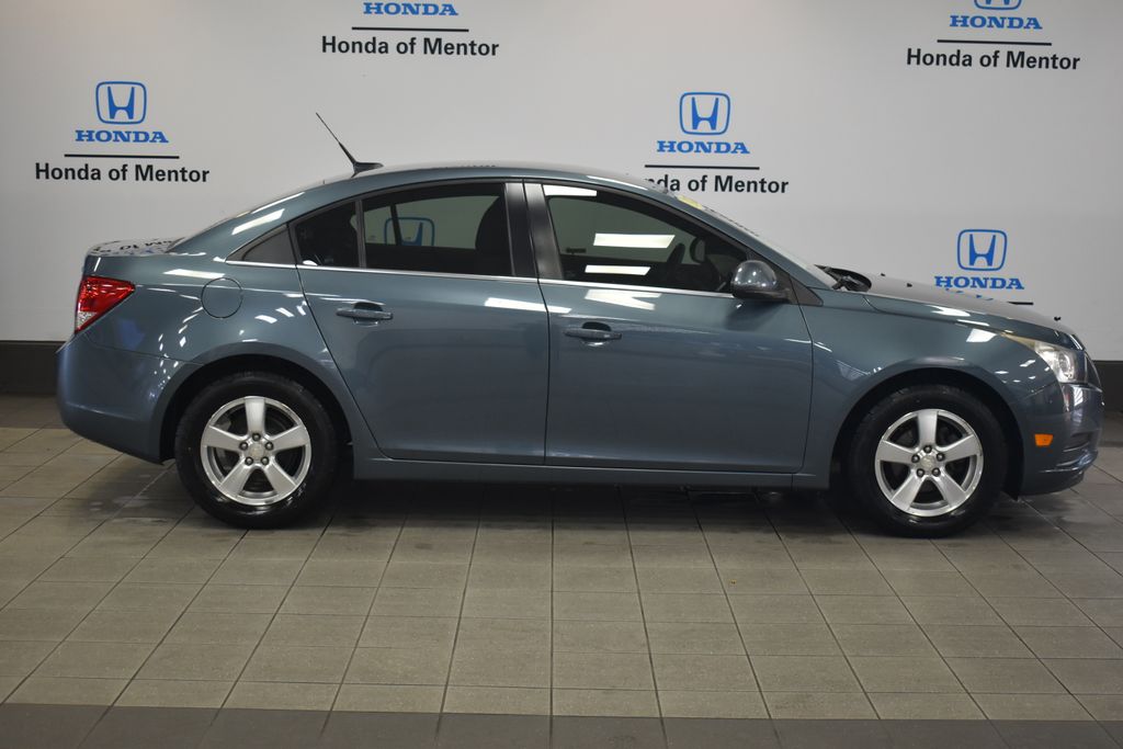 2012 Chevrolet Cruze LT 8