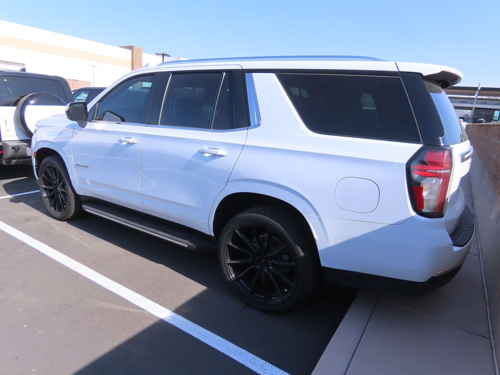 Thumbnail: 2021 Chevrolet Tahoe - 4