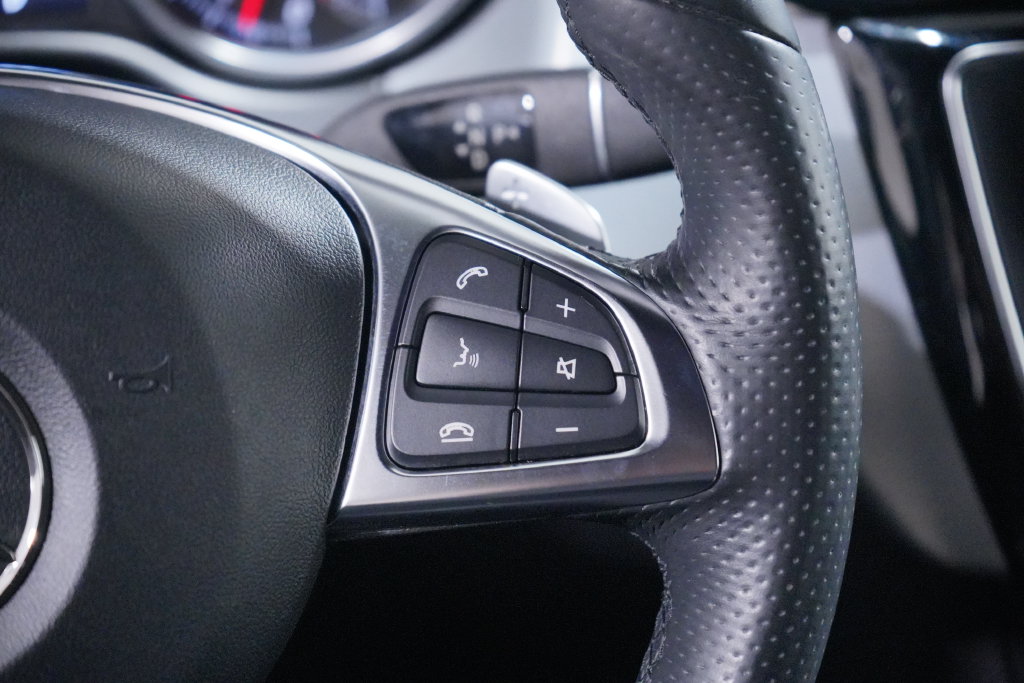 Thumbnail: 2018 Mercedes-Benz GLE - 13