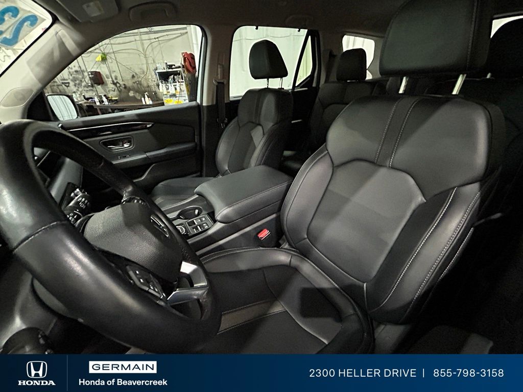 Certified Used 2023 White Honda EX-L image 26