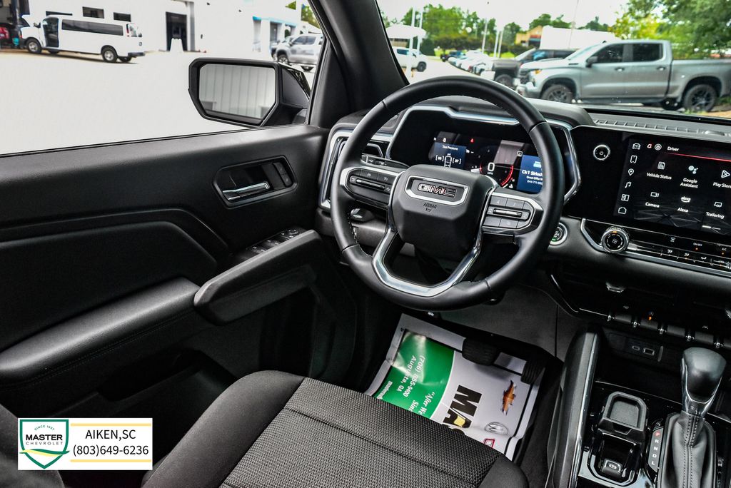 Used 2024 GMC Canyon Truck