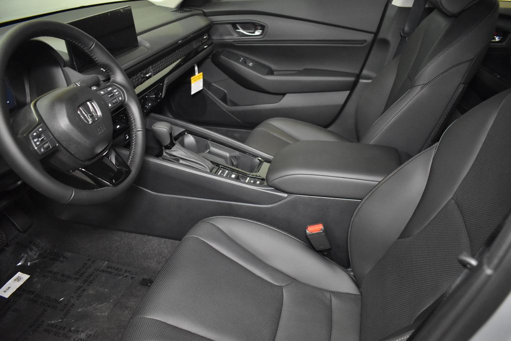 Thumbnail: 2025 Honda Accord - 19