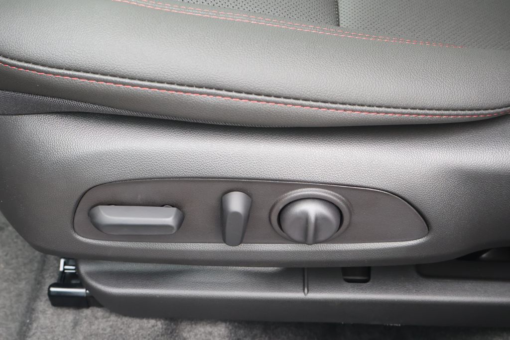 Thumbnail: 2026 Chevrolet Trax - 16