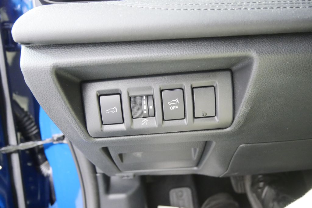 Thumbnail: 2025 Subaru Outback - 16