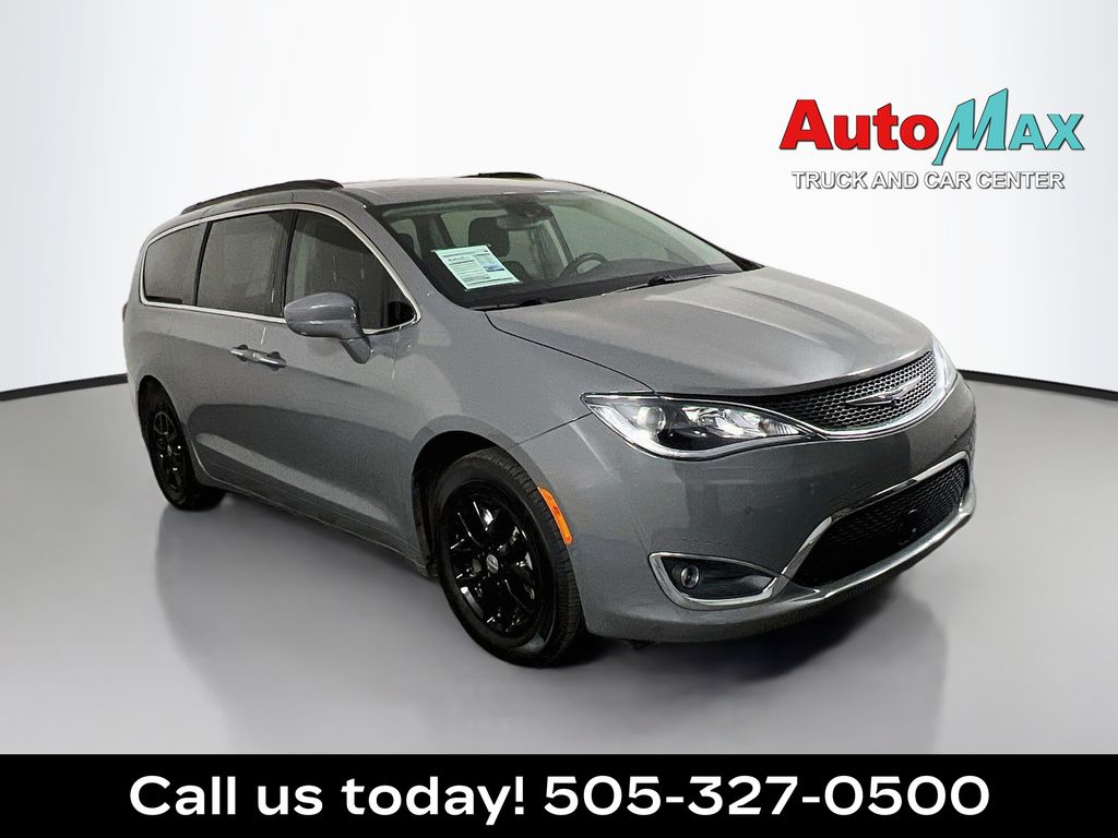 2020 Chrysler Pacifica Touring FWD