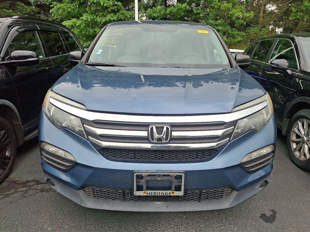 Thumbnail: 2016 Honda Pilot - 2