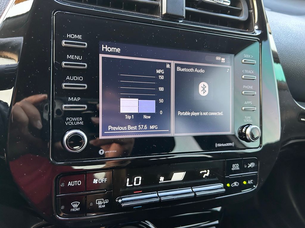 2022 Toyota Prius Limited 23