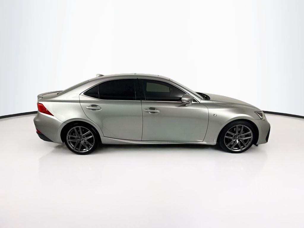 Thumbnail: 2020 Lexus IS - 4