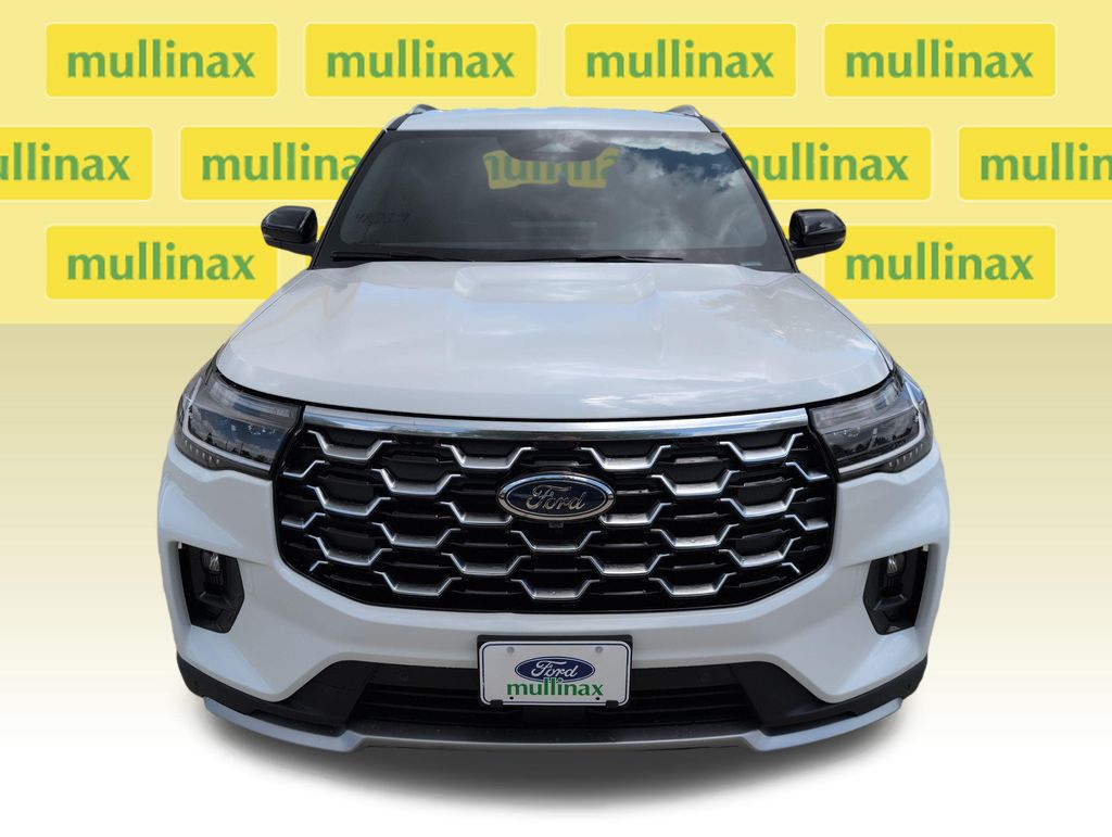New 2026 White Ford Platinum image 13
