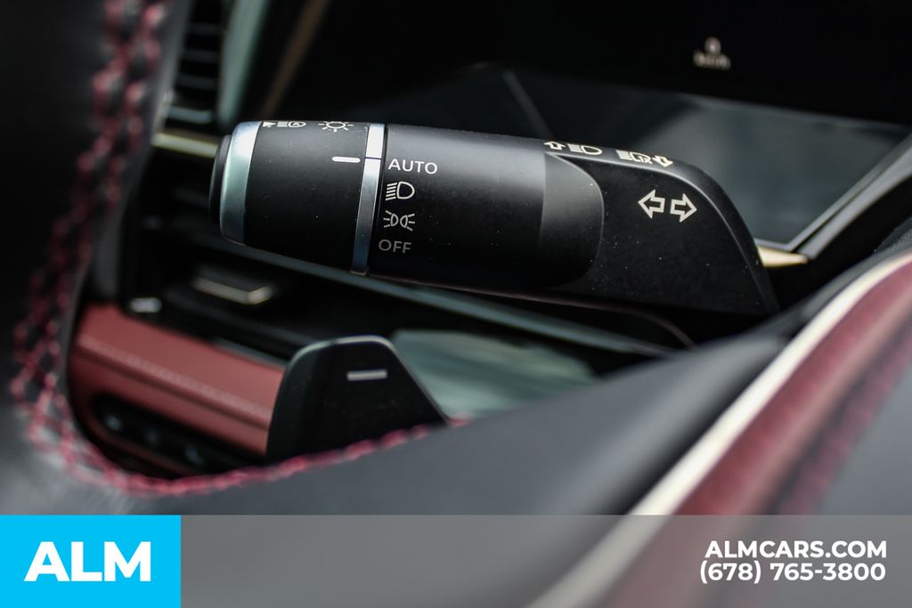 Used 2025 Black INFINITI AUTOGRAPH image 32