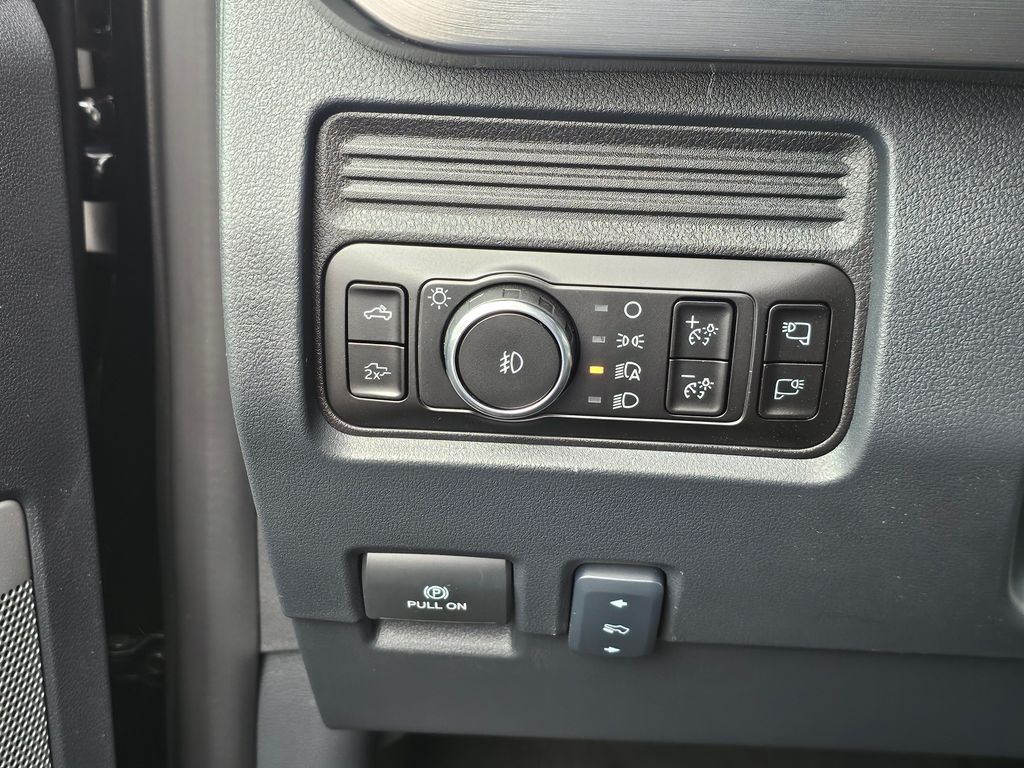 New 2026 Black Ford Lariat image 23