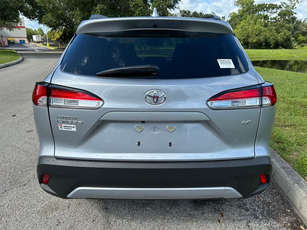 Thumbnail: 2024 Toyota Corolla Cross - 4