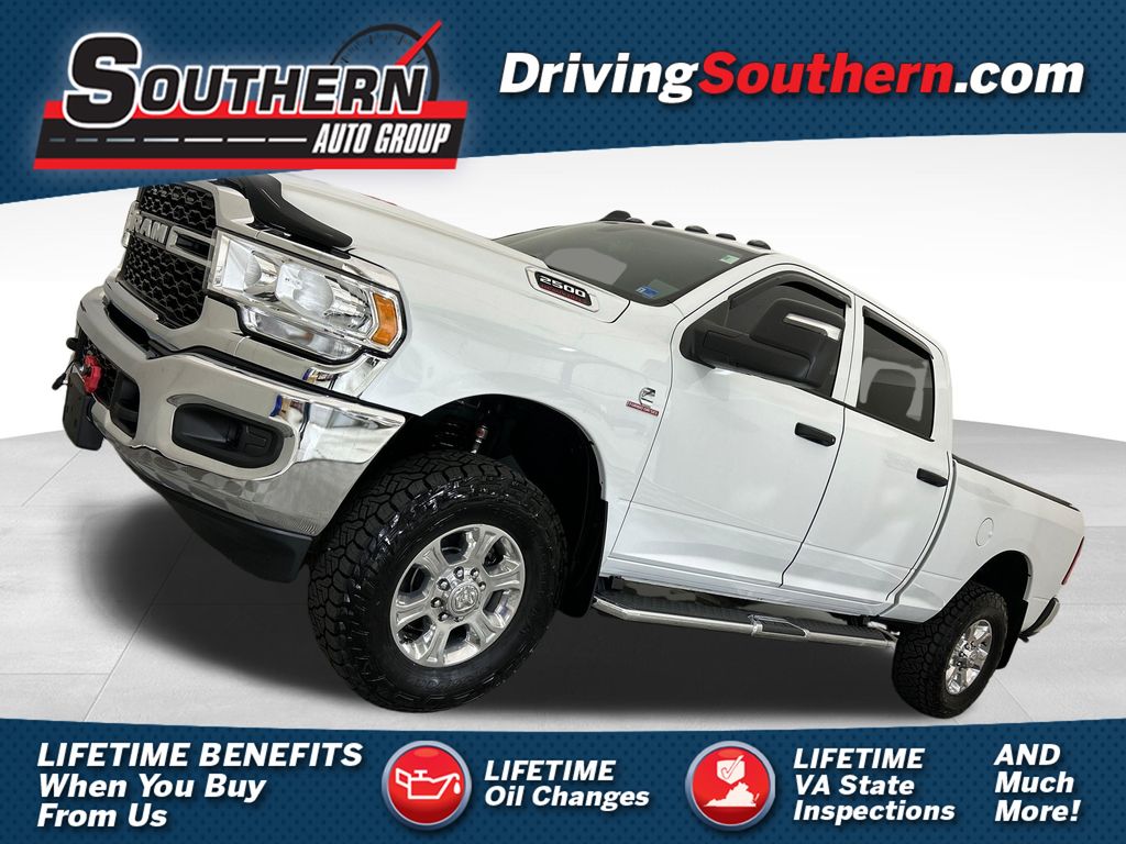 Bright White Clearcoat 2024 RAM 2500 Pickup Truck Four-Wheel Drive 6-Speed Automatic