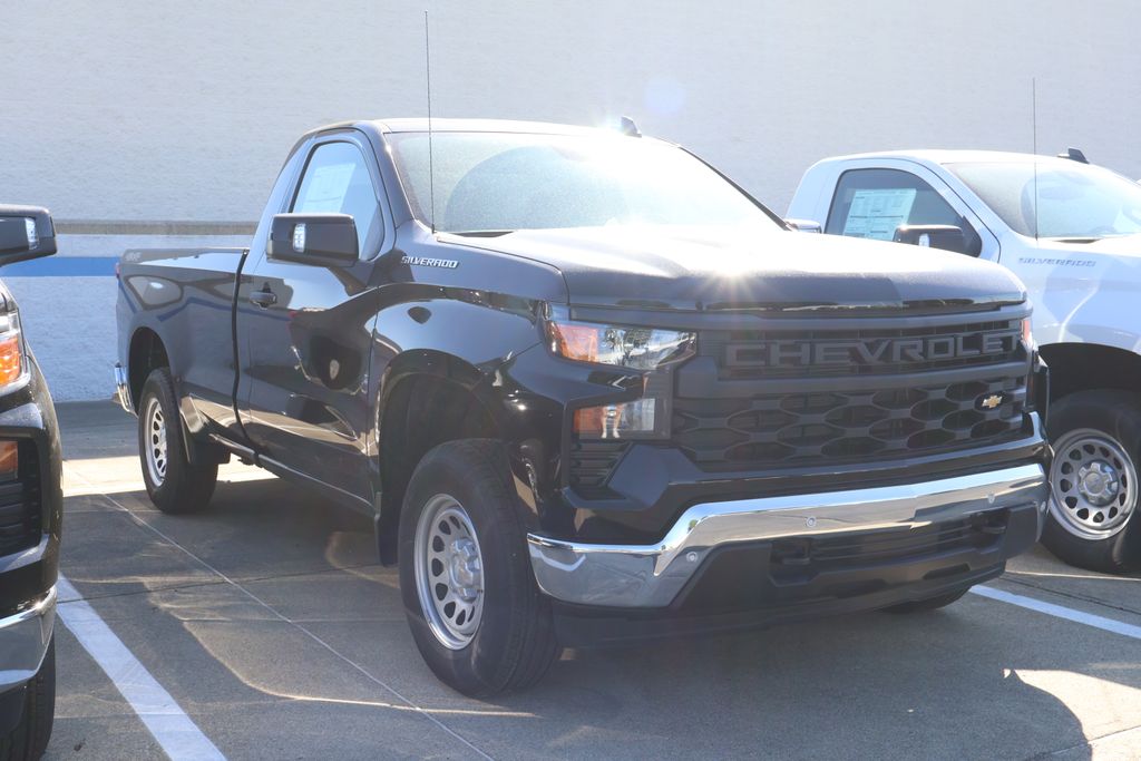 Thumbnail: 2026 Chevrolet Silverado 1500 - 4