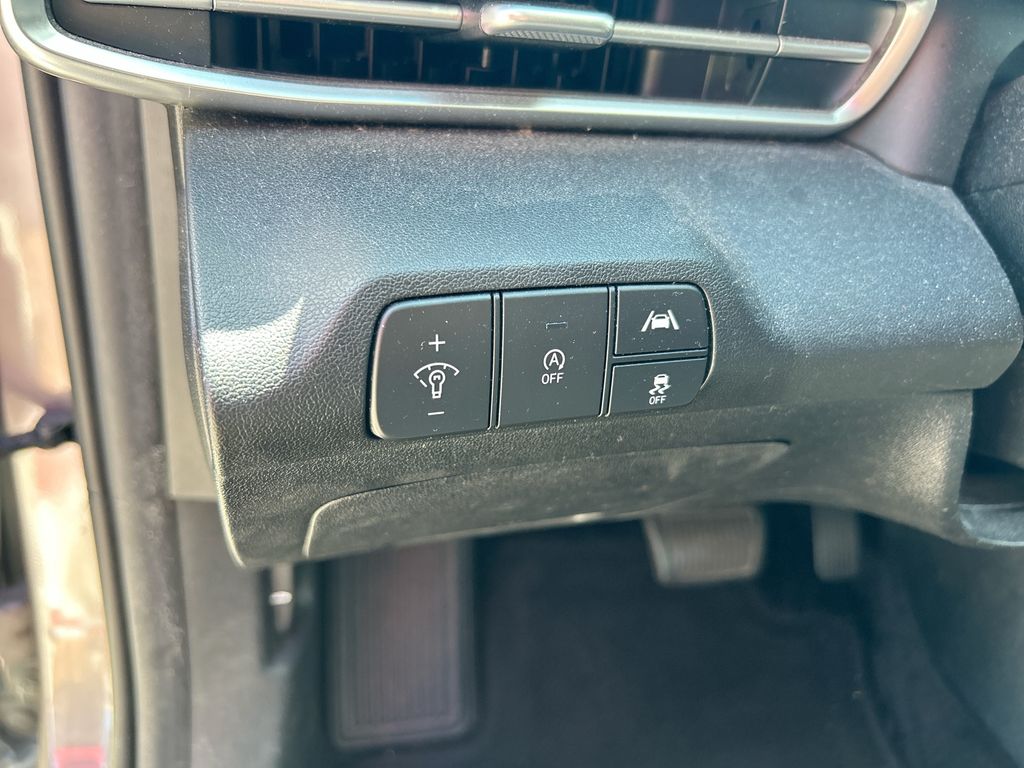 Thumbnail: 2021 Hyundai Elantra - 13