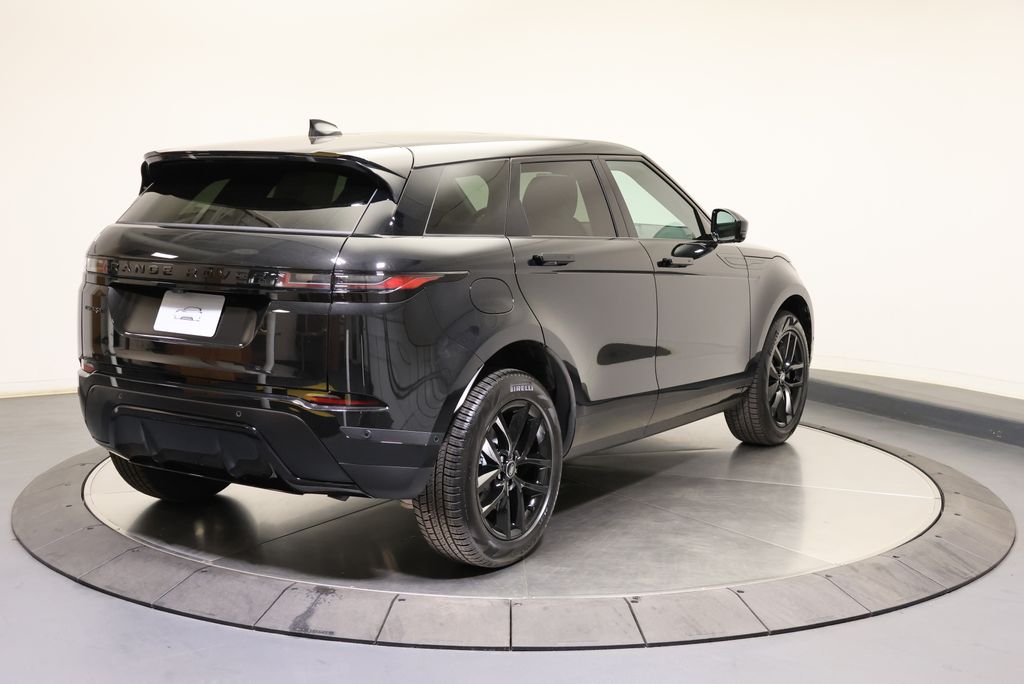 Thumbnail: 2026 Land Rover Range Rover Evoque - 5