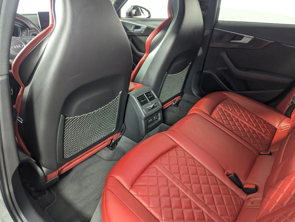 2019 Audi S4 3.0T Premium Plus photo
