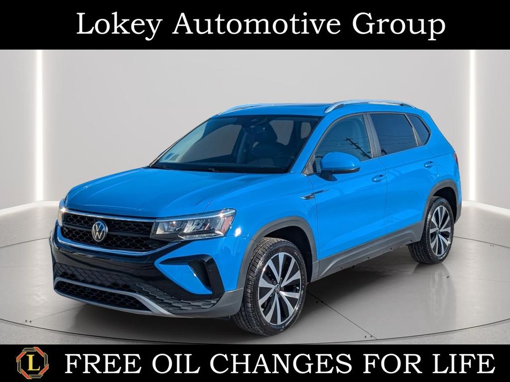 Blue 2023 Volkswagen Taos SE FWD SUV / Crossover Front-Wheel Drive 8-Speed Automatic