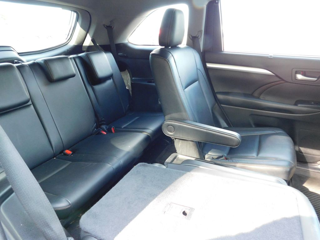 2018 Toyota Highlander XLE 5