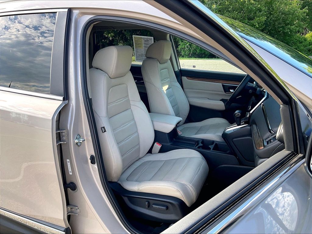 2017 Honda CR-V — photo 11