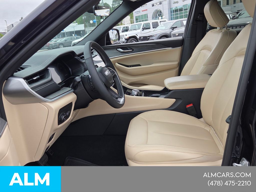 Used 2025 Black Jeep Limited image 8