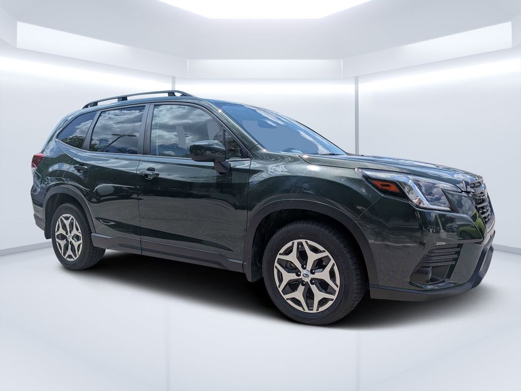 Cascade Green Silica 2024 Subaru Forester SUV / Crossover All-Wheel Drive Continuously Variable Transmission