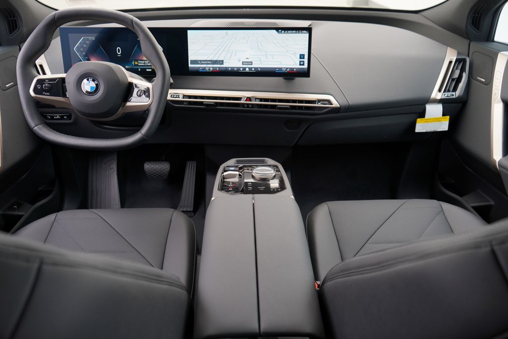 Thumbnail: 2026 BMW iX - 13