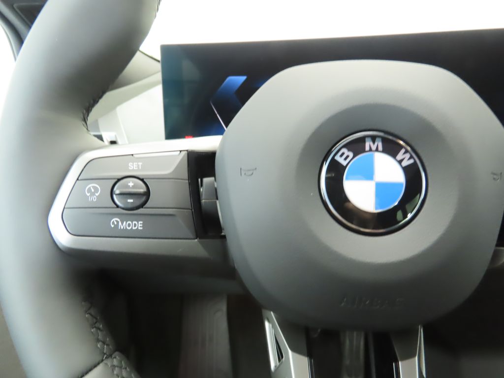 Thumbnail: 2026 BMW iX - 11