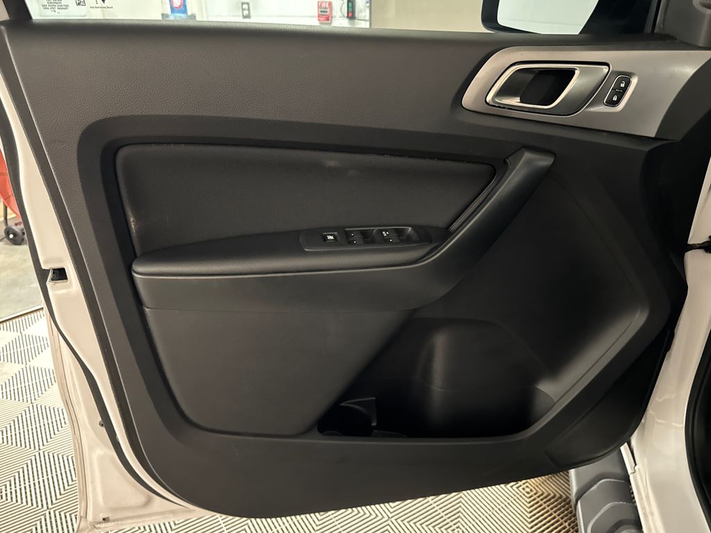 Used 2021 White Ford XLT image 15