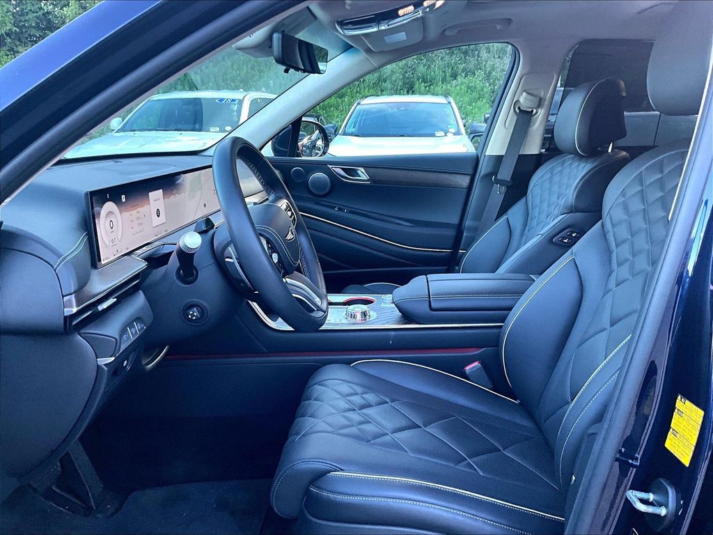 2026 Genesis GV80 — photo 4