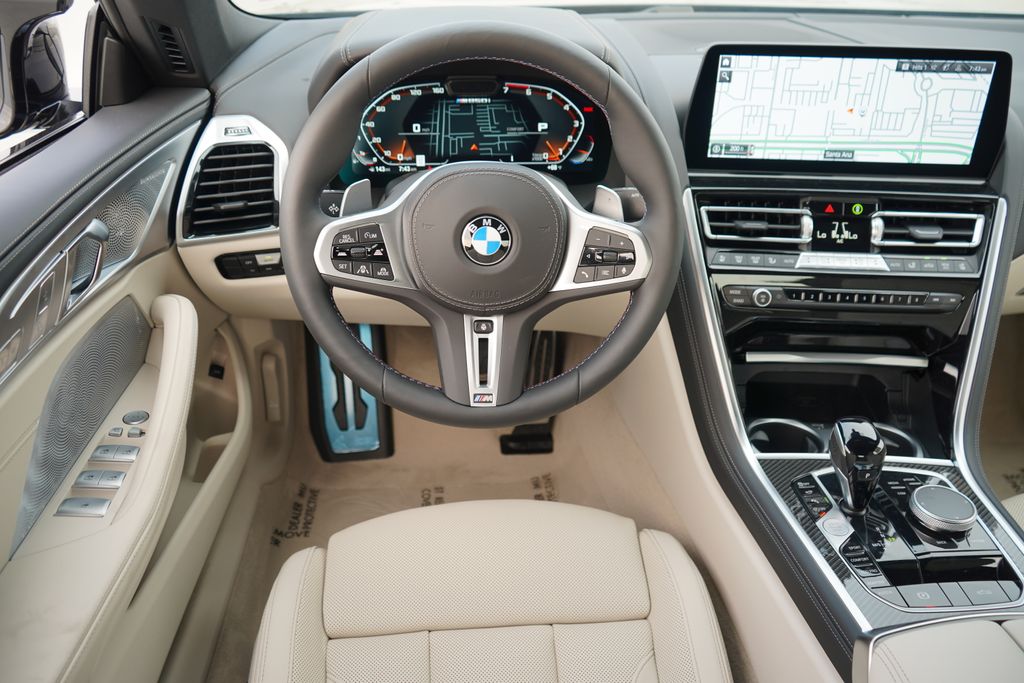 Thumbnail: 2026 BMW 8 Series - 18