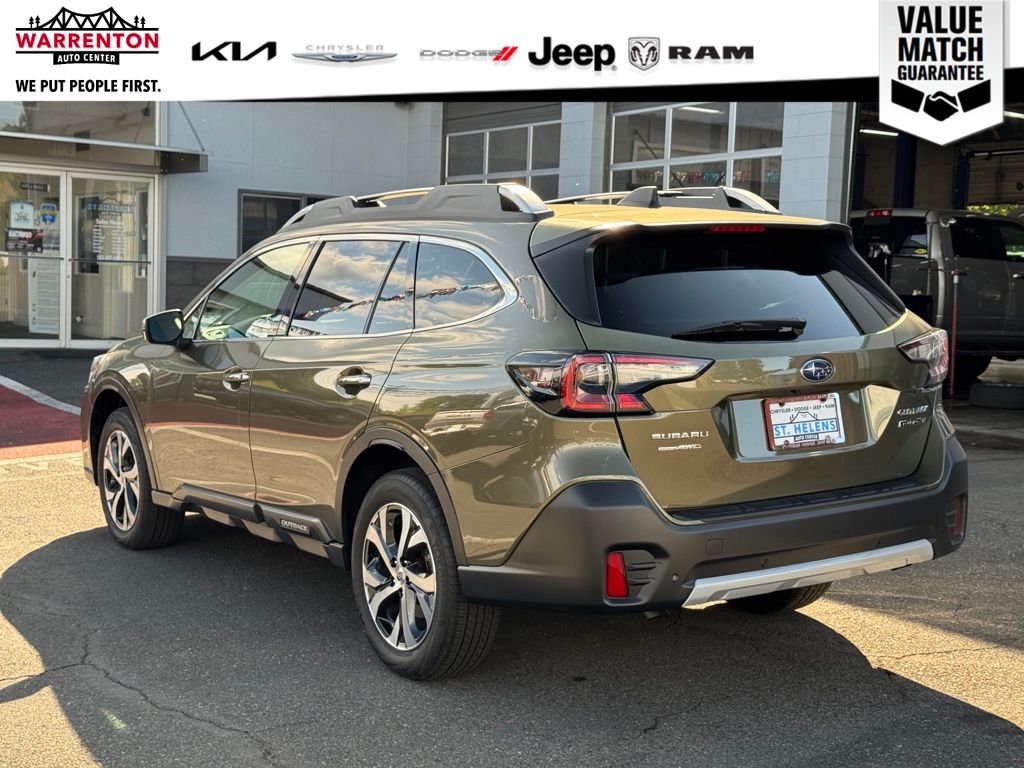 2022 Subaru Outback Touring XT photo 2
