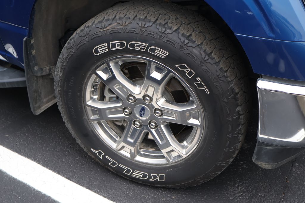 Thumbnail: 2022 Ford F-150 - 5