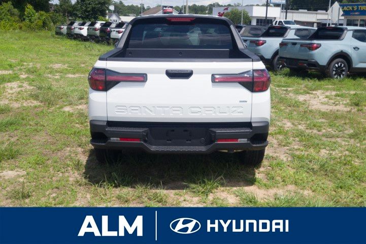2025 Hyundai Santa Cruz SE photo 4