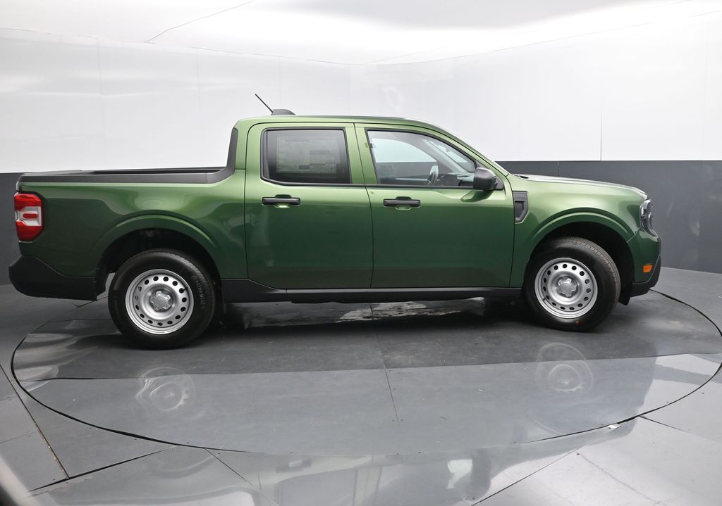 2025 Ford Maverick XL photo 5