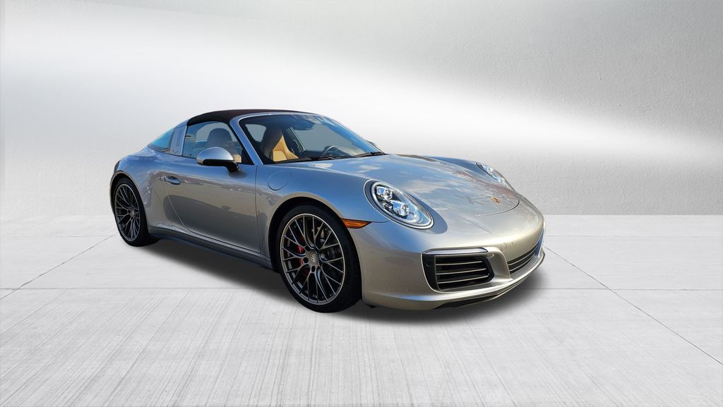 2019 Porsche 911 Targa 4S 10