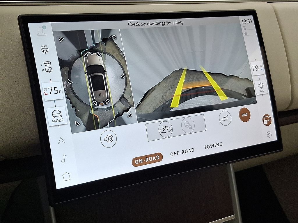 Thumbnail: 2026 Land Rover Range Rover - 16