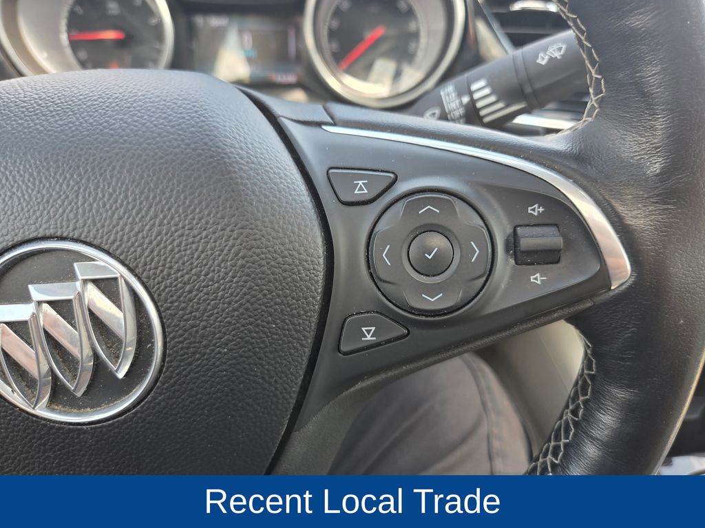 2018 Buick Regal Sportback Essence