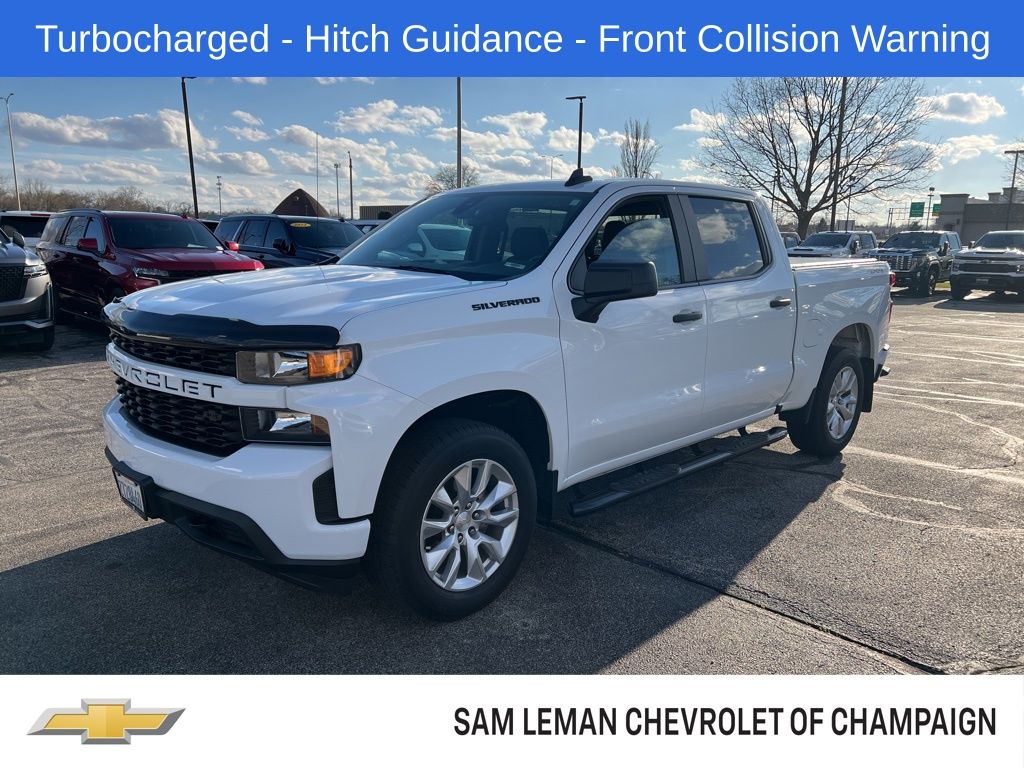 Summit White 2022 Chevrolet Silverado 1500 Custom Crew Cab 4WD Pickup Truck Four-Wheel Drive 8-Speed Automatic