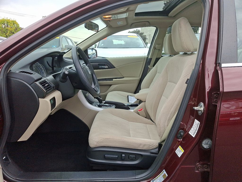Thumbnail: 2015 Honda Accord - 14