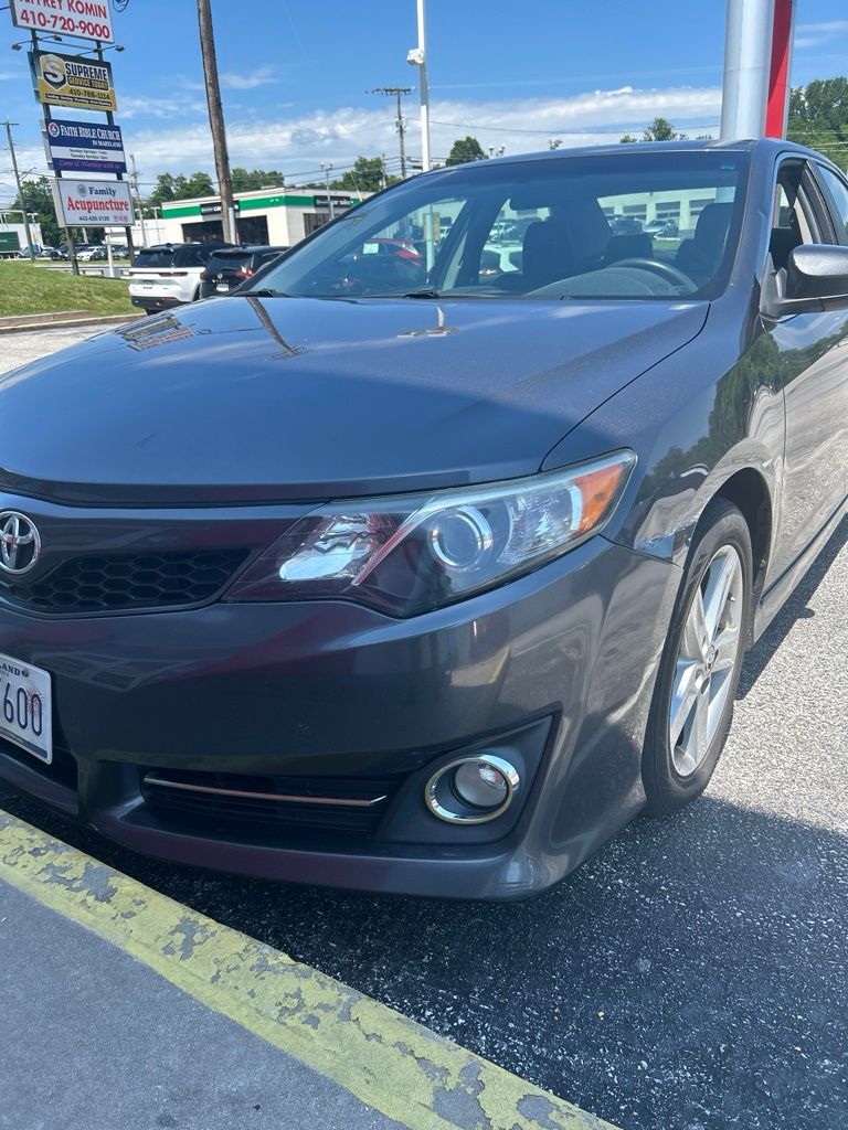 2012 Toyota Camry SE