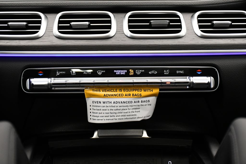 Thumbnail: 2026 Mercedes-Benz GLE - 29